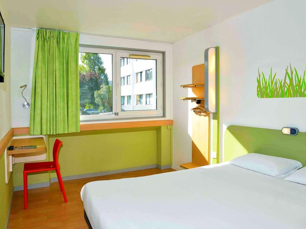 ibis budget Bordeaux Lac Kamer foto